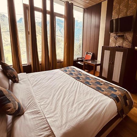 Sleeping Beauty Hotel Moutain View Property Joshimath Luaran gambar