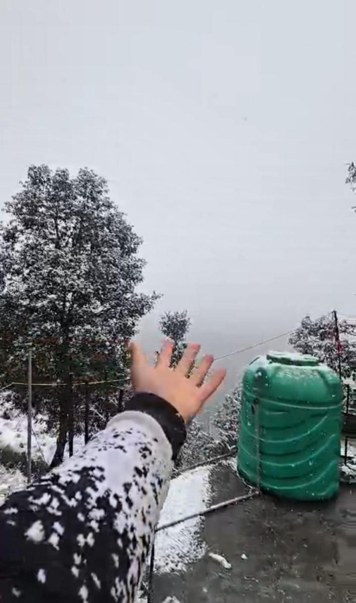 Sleeping Beauty Hotel Moutain View Property Joshimath Luaran gambar